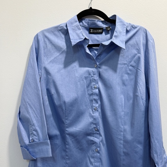 Beautiful Blue Button Down Shirt - Picture 1 of 3